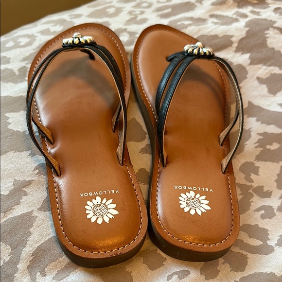 Yellow Box Women's Black Sandals - Picture 3 of 5